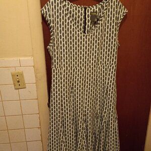 Taylor Dress black and white sleeveless